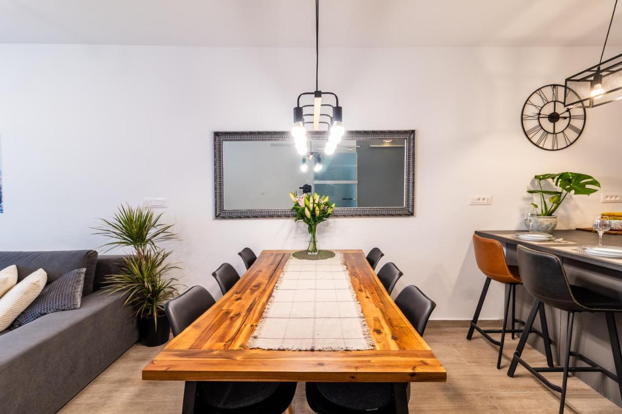 The One Apartment Сплит Екстериор снимка