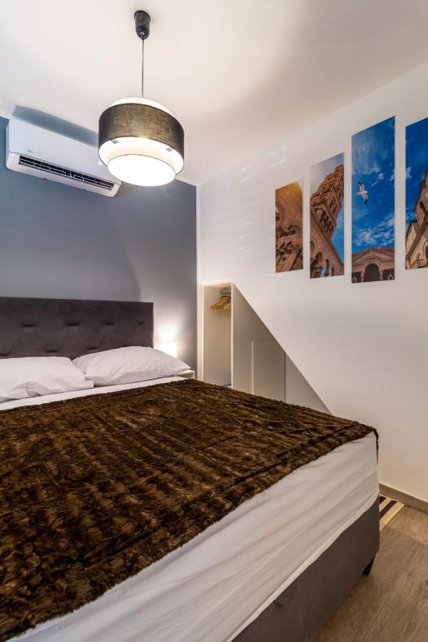 The One Apartment Сплит Екстериор снимка