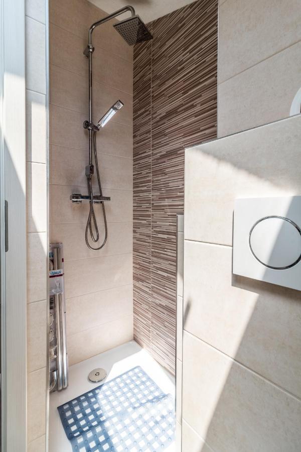 The One Apartment Сплит Екстериор снимка